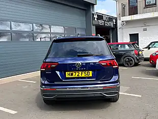 Used 2022 Volkswagen Tiguan Allspace Life Blue - Interior and Exterior details 8