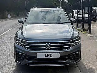 Used 2022 Volkswagen Tiguan Allspace R-Line Grey - Interior and Exterior details 10