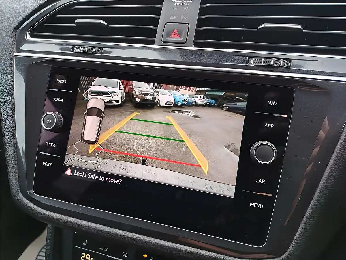 Used 2022 Volkswagen Tiguan Allspace R-Line Grey - Interior and Exterior details 16