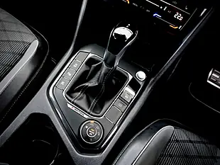 Used 2022 Volkswagen Tiguan Allspace R-Line Silver - Interior and Exterior details 10