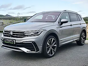 Used 2022 Volkswagen Tiguan Allspace R-Line Silver - Interior and Exterior details 19