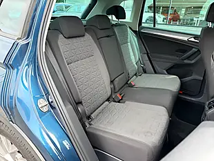 Used 2022 Volkswagen Tiguan Life Blue - Interior and Exterior details 4
