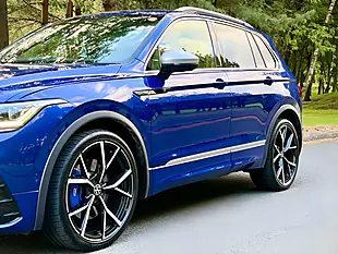 Used 2022 Volkswagen Tiguan R Blue - Interior and Exterior details 11
