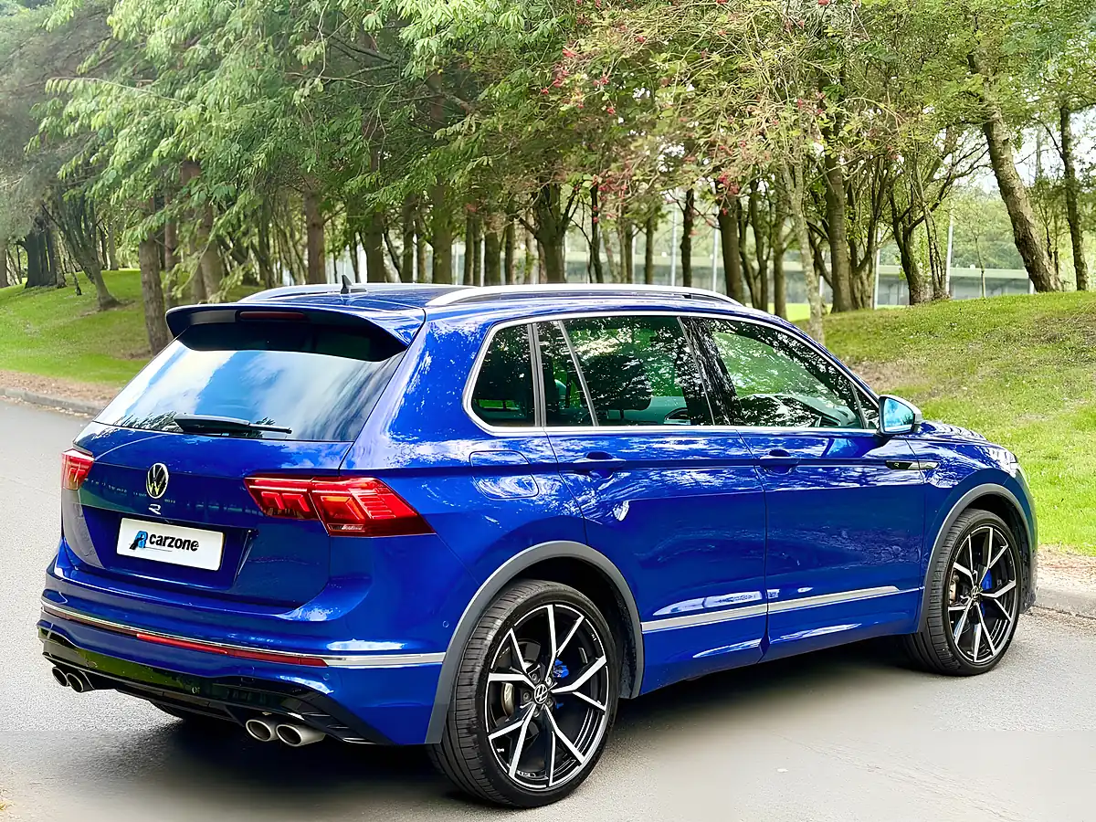 Used 2022 Volkswagen Tiguan R Blue - Interior and Exterior details 2