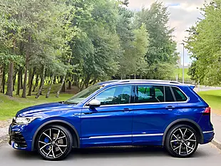 Used 2022 Volkswagen Tiguan R Blue - Interior and Exterior details 4