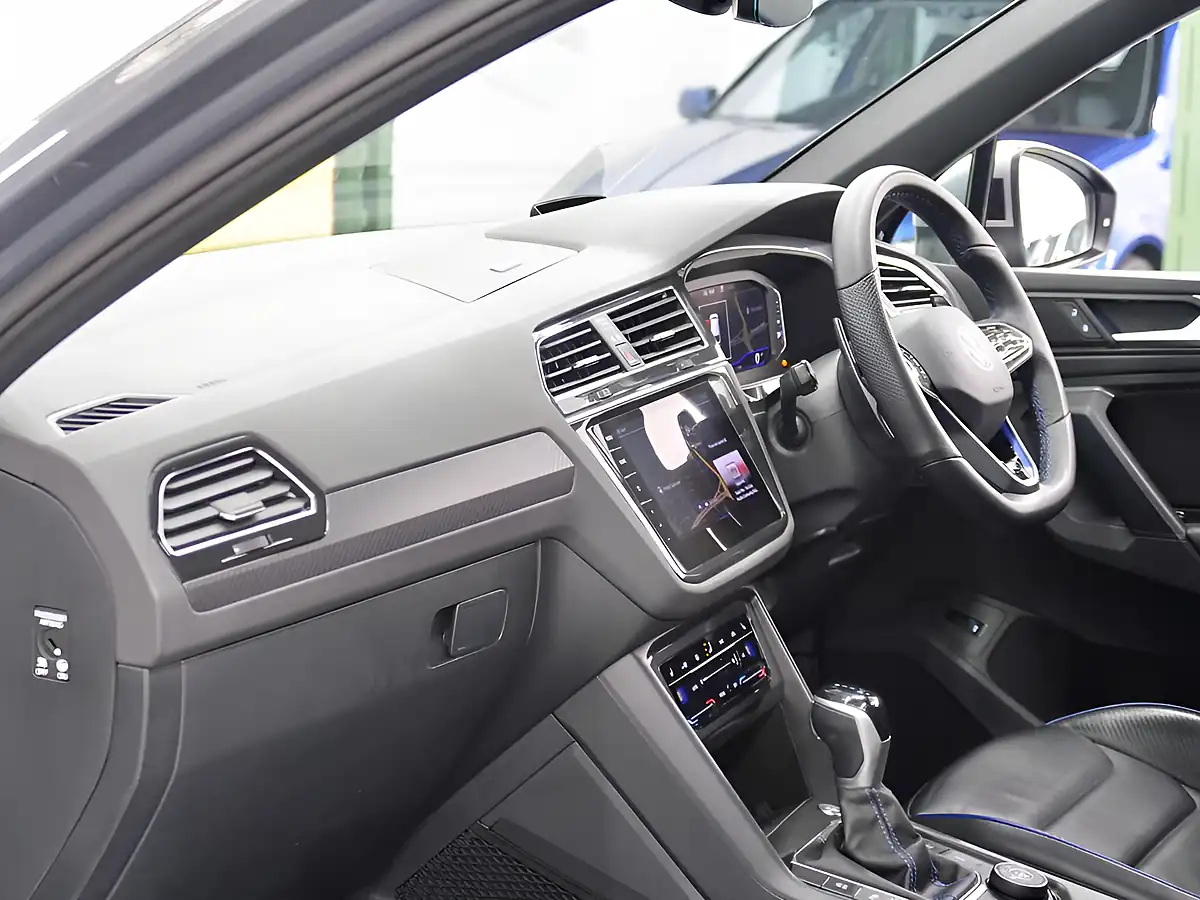 Used 2022 Volkswagen Tiguan R Grey - Interior and Exterior details 14