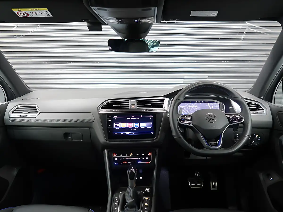 Used 2022 Volkswagen Tiguan R Grey - Interior and Exterior details 17