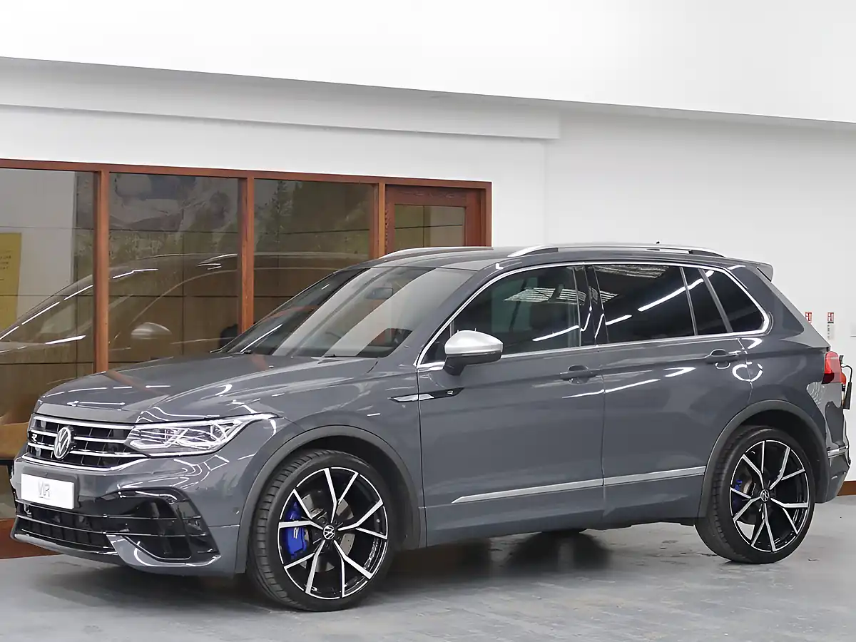 Used 2022 Volkswagen Tiguan R Grey - Interior and Exterior details 3