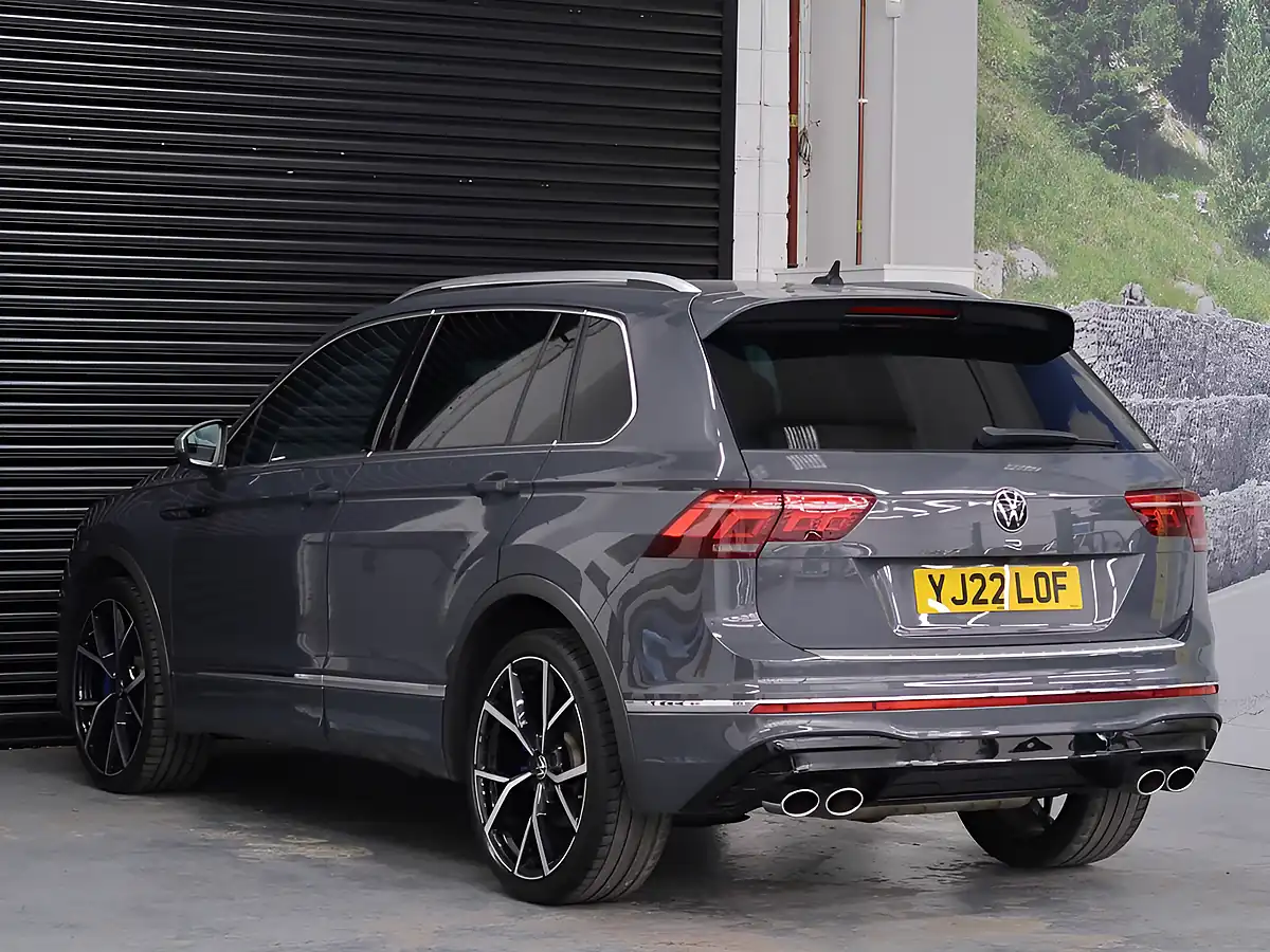 Used 2022 Volkswagen Tiguan R Grey - Interior and Exterior details 8