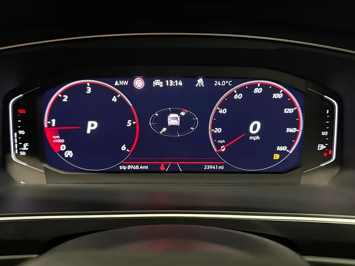 Used 2022 Volkswagen Tiguan R-Line Deep Black - Interior and Exterior details 10