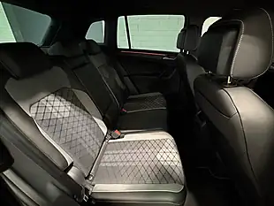 Used 2022 Volkswagen Tiguan R-Line Deep Black - Interior and Exterior details 13