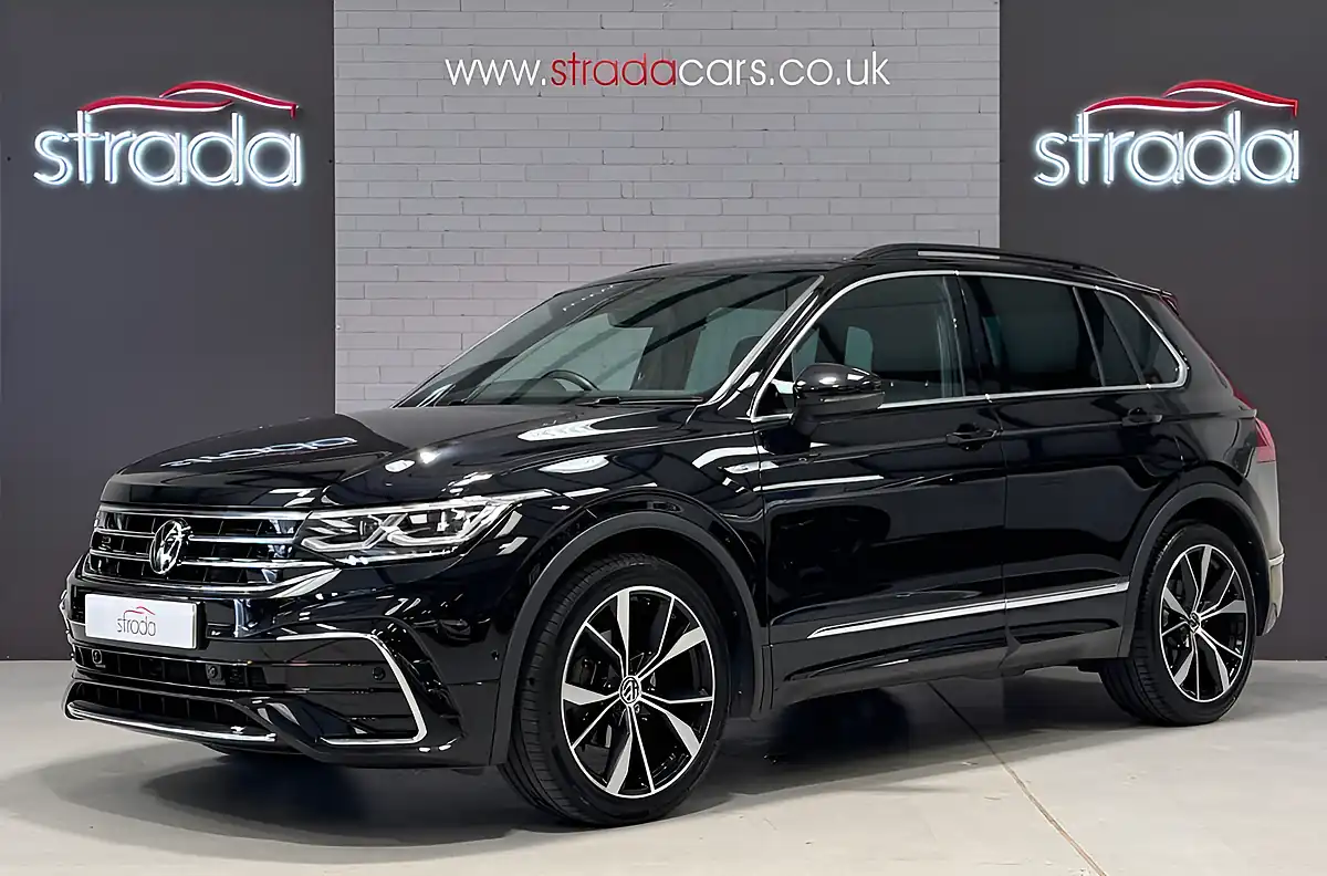 Used 2022 Volkswagen Tiguan R-Line Deep Black - Interior and Exterior details 2