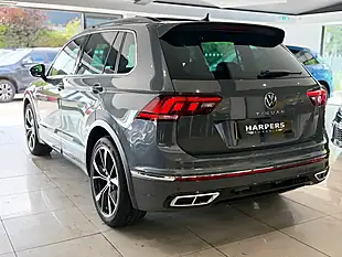 Used 2022 Volkswagen Tiguan R-Line Dolphin Grey - Interior and Exterior details 5