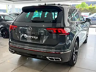 Used 2022 Volkswagen Tiguan R-Line Dolphin Grey - Interior and Exterior details 7