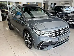 Used 2022 Volkswagen Tiguan R-Line Dolphin Grey - Interior and Exterior details 9