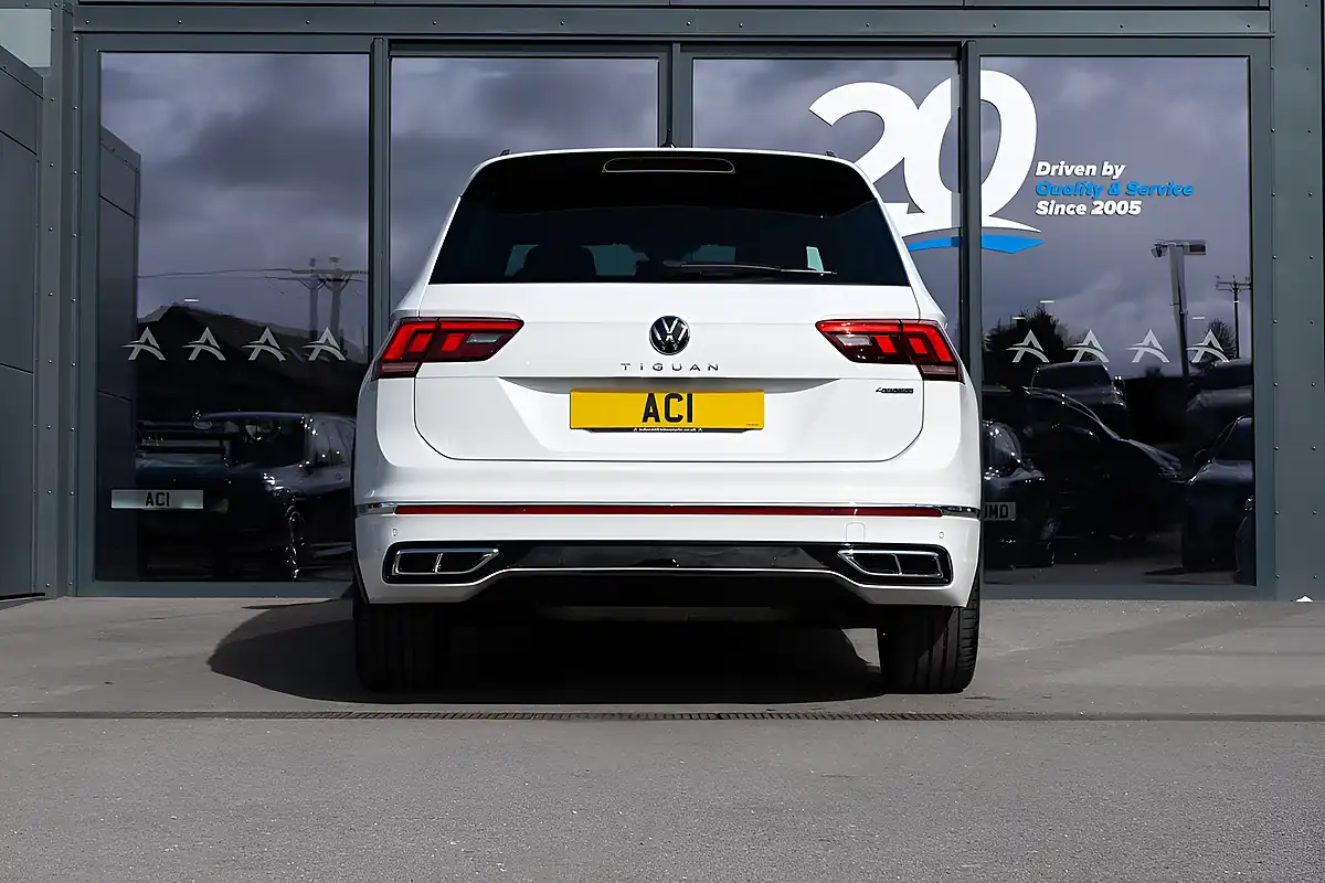 Used 2022 Volkswagen Tiguan R-Line White - Interior and Exterior details 19