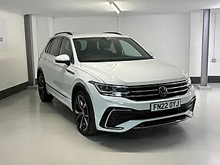 Used 2022 Volkswagen Tiguan R-Line White - Interior and Exterior details 3