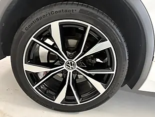 Used 2022 Volkswagen Tiguan R-Line White - Interior and Exterior details 8