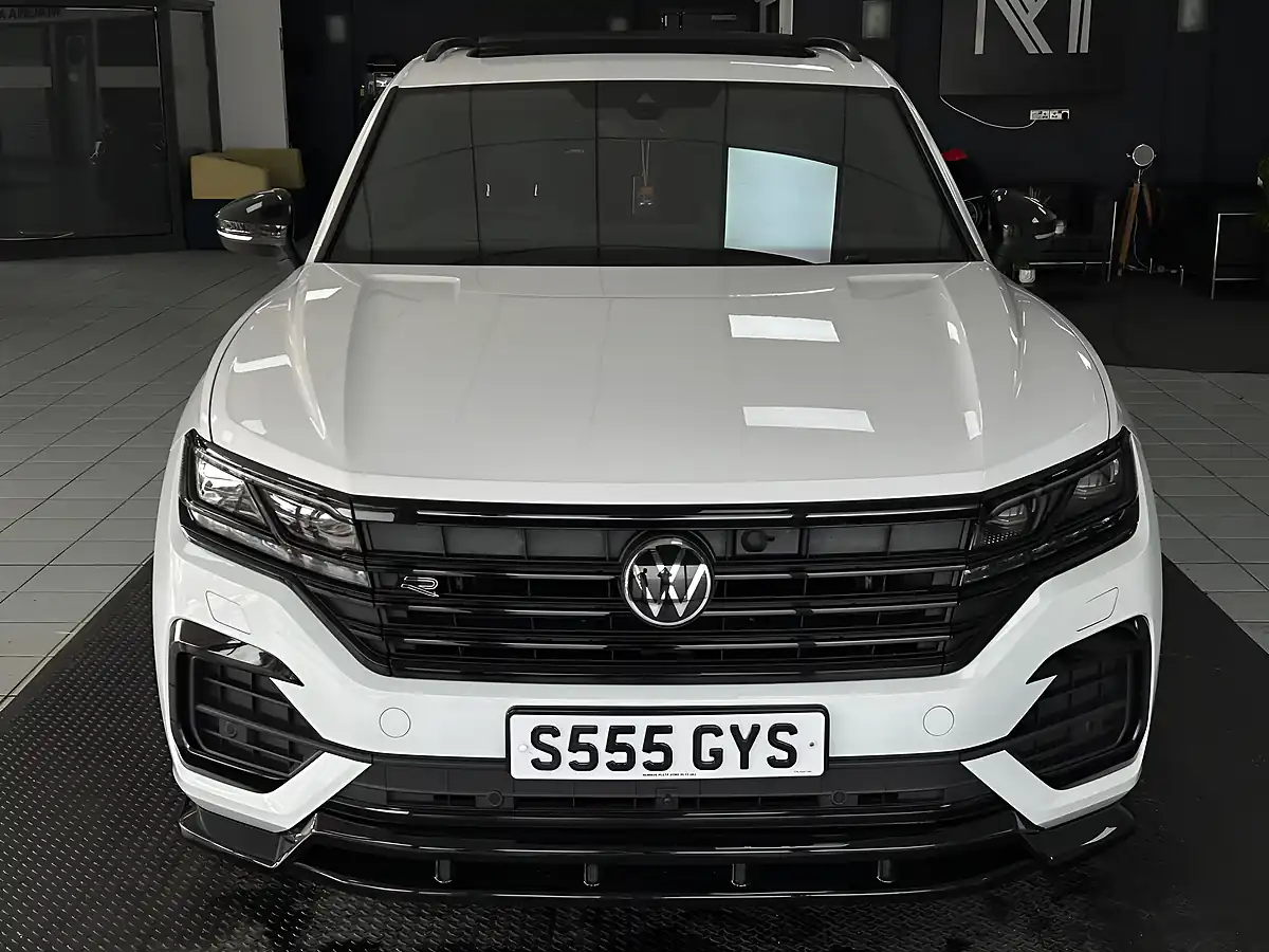 Used 2022 Volkswagen Touareg Black Edition White - Interior and Exterior details 4