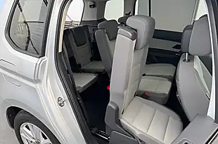 Used 2022 Volkswagen Touran Se Family Silver - Interior and Exterior details 20
