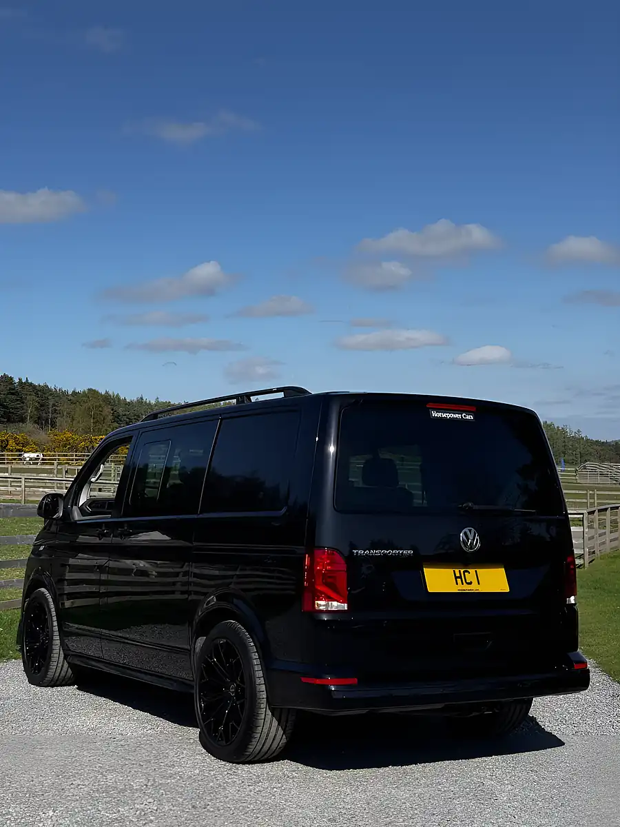 Used 2022 Volkswagen Transporter Highline Black - Interior and Exterior details 3