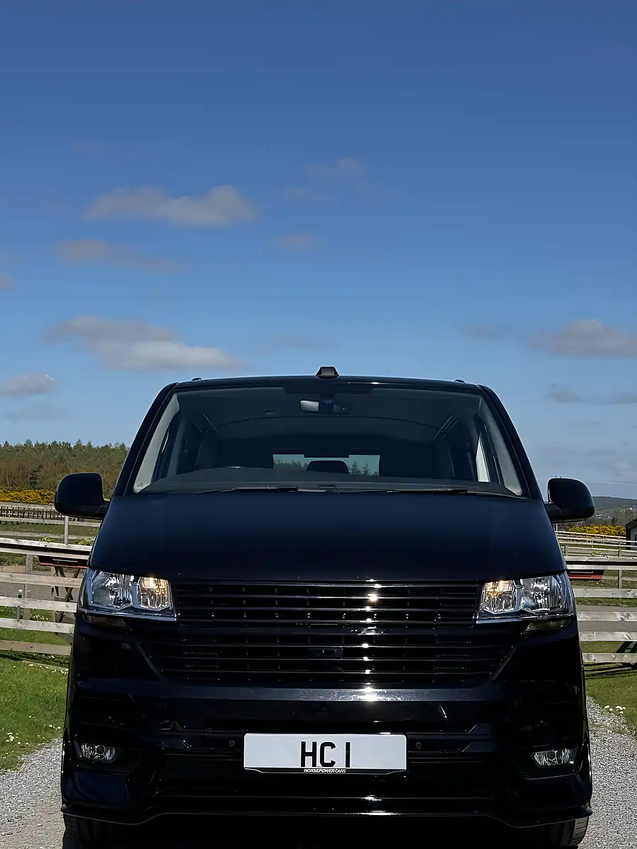Used 2022 Volkswagen Transporter Highline Black - Interior and Exterior details 5