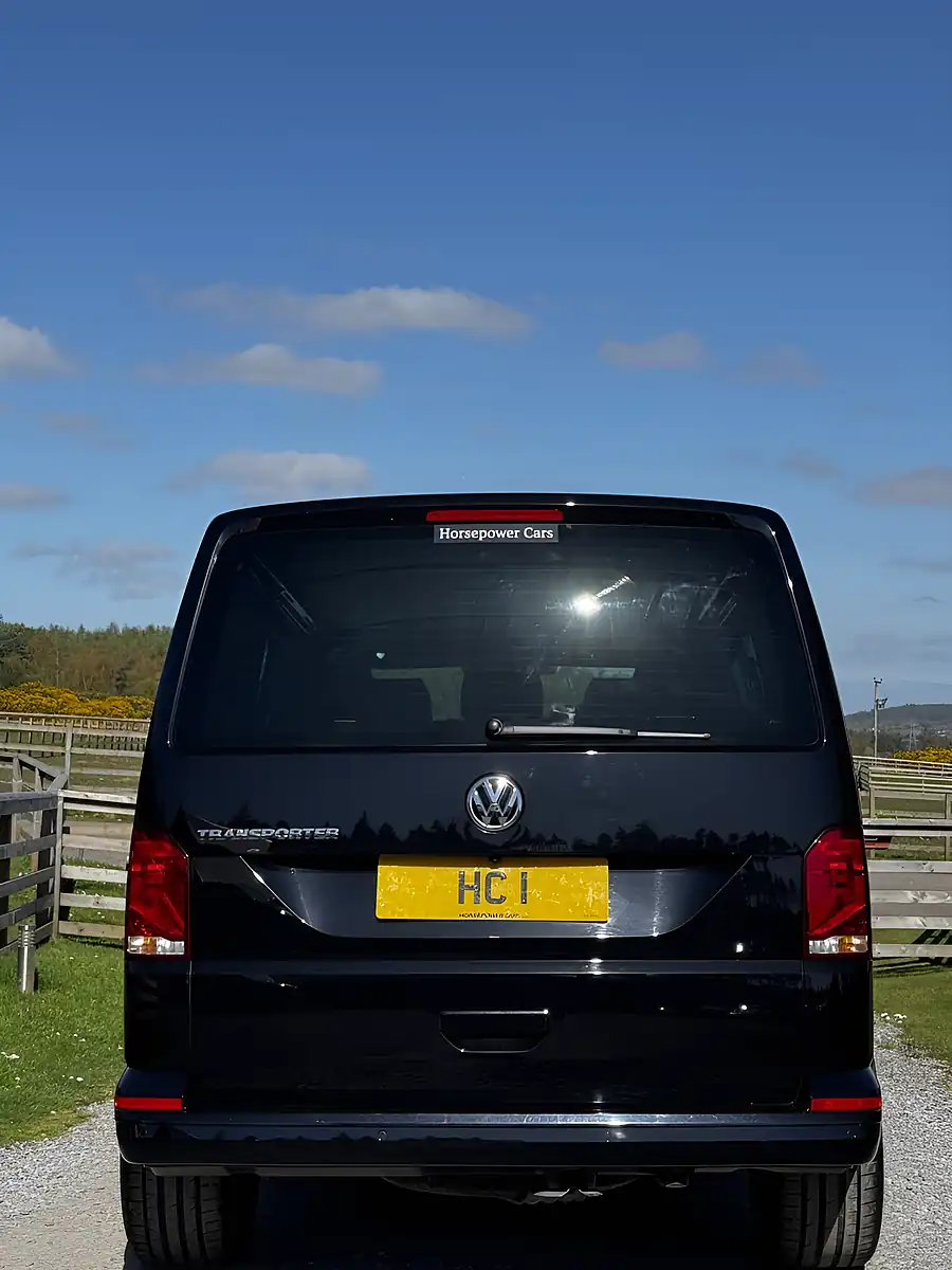 Used 2022 Volkswagen Transporter Highline Black - Interior and Exterior details 7