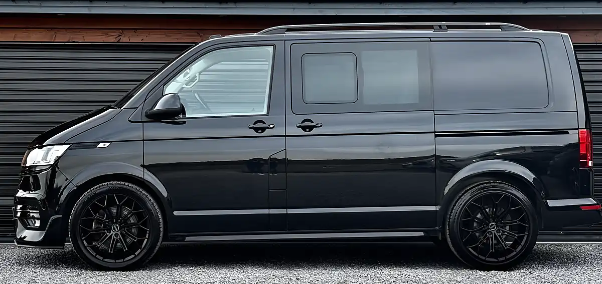 Used 2022 Volkswagen Transporter Highline Black - Interior and Exterior details 6