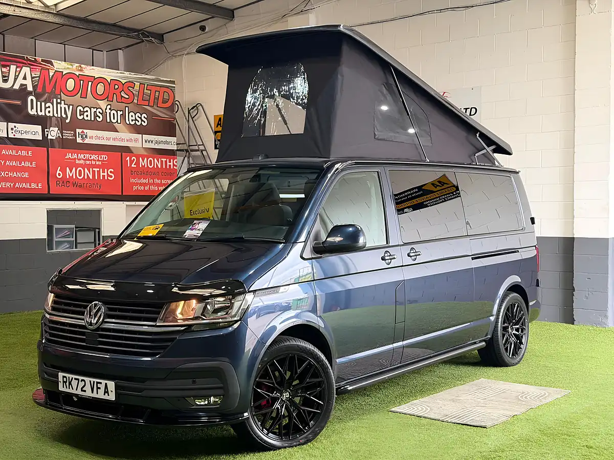 Used 2022 Volkswagen Transporter Highline Blue - Interior and Exterior details 5