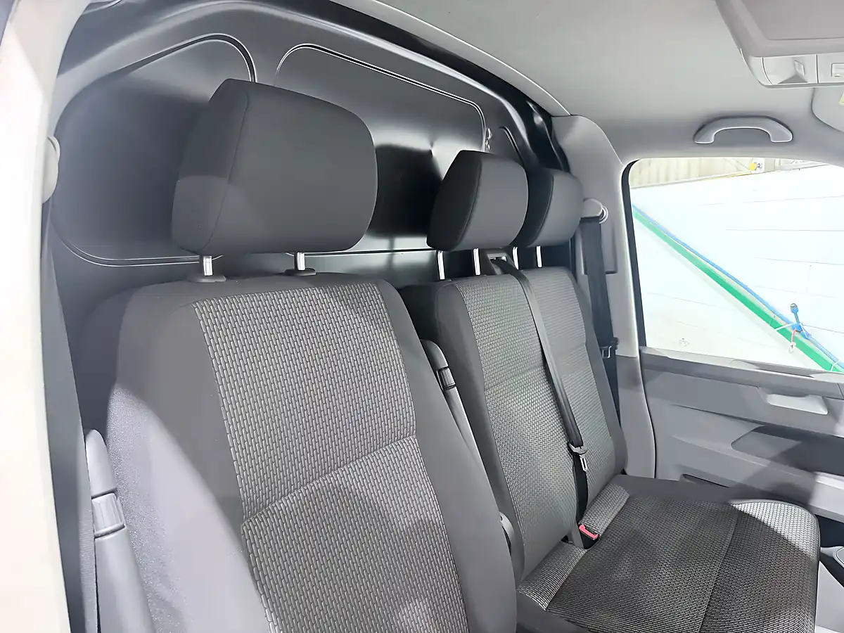 Used 2022 Volkswagen Transporter Highline Grey - Interior and Exterior details 17