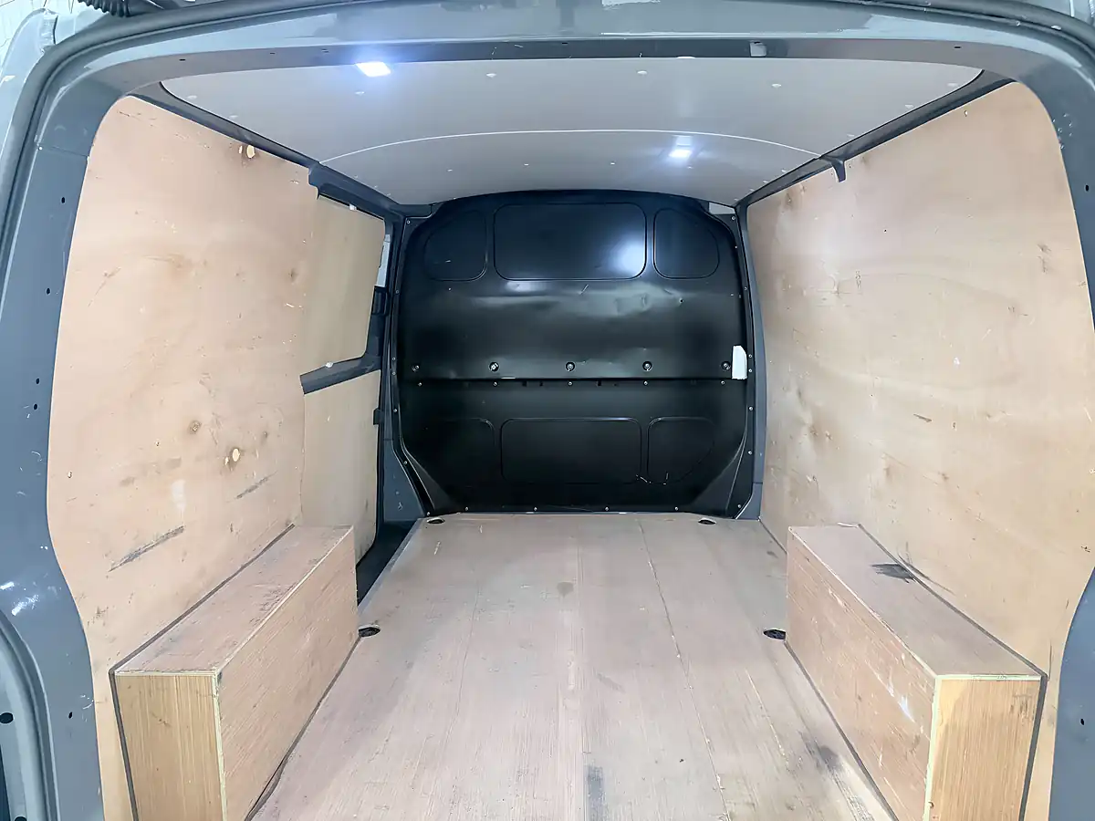 Used 2022 Volkswagen Transporter Highline Grey - Interior and Exterior details 19