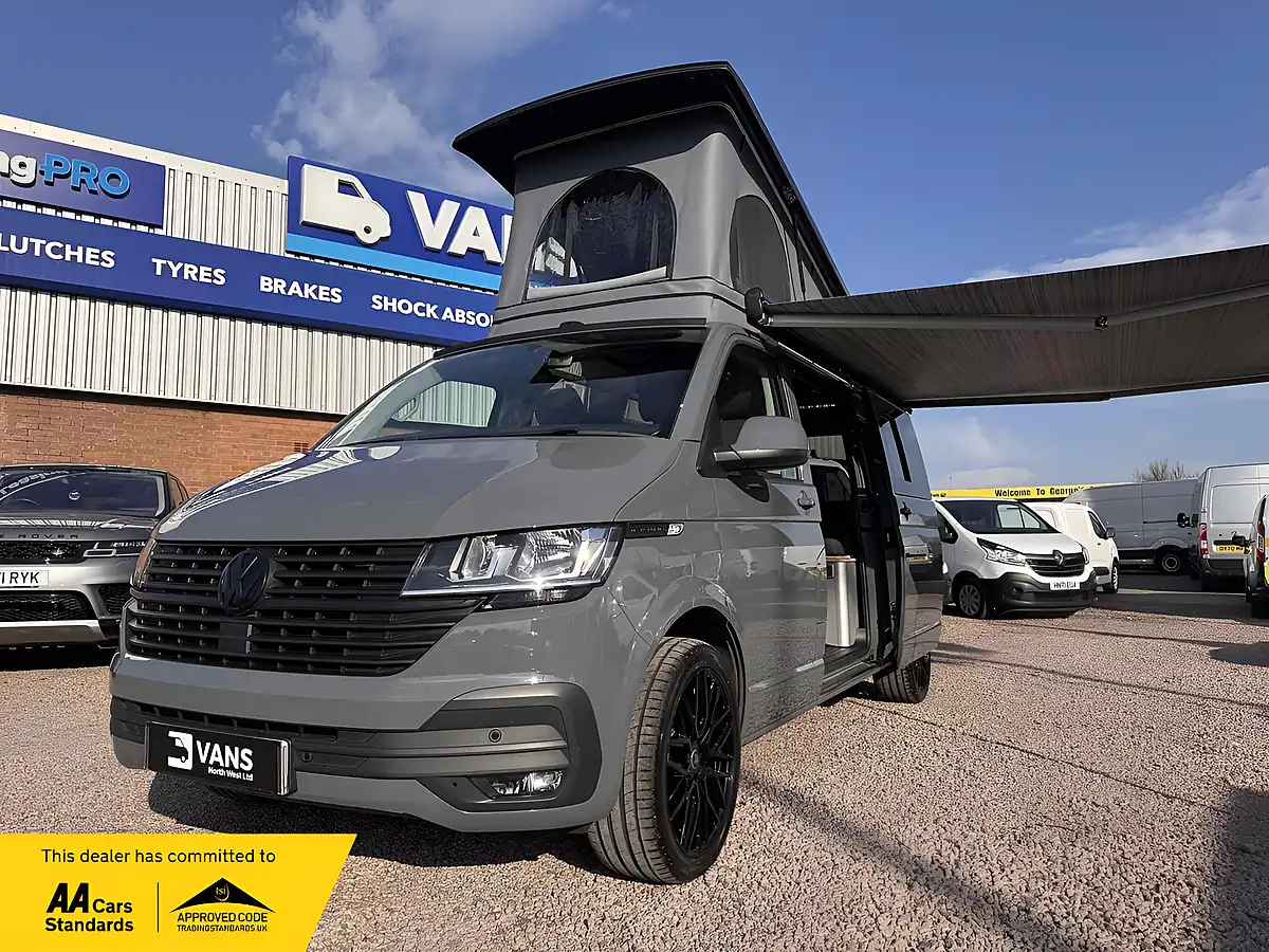 Used 2022 Volkswagen Transporter Highline Grey - Interior and Exterior details 10