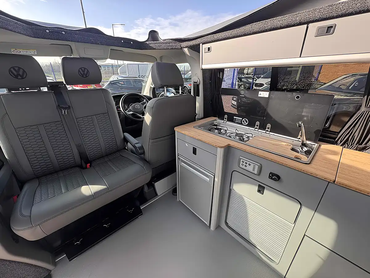 Used 2022 Volkswagen Transporter Highline Grey - Interior and Exterior details 13
