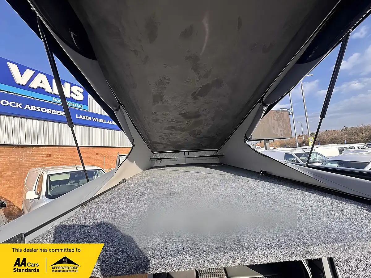Used 2022 Volkswagen Transporter Highline Grey - Interior and Exterior details 16