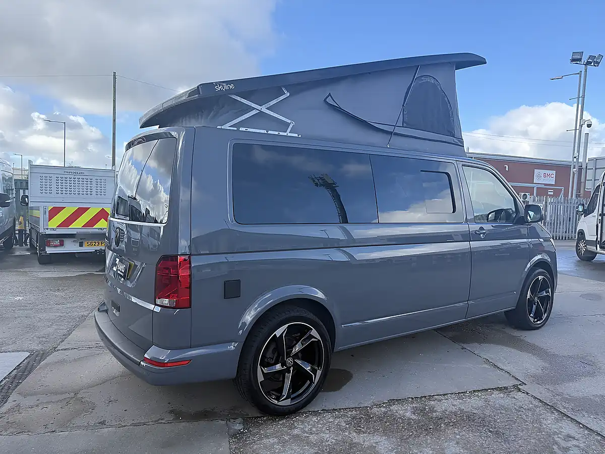 Used 2022 Volkswagen Transporter Highline Grey - Interior and Exterior details 9