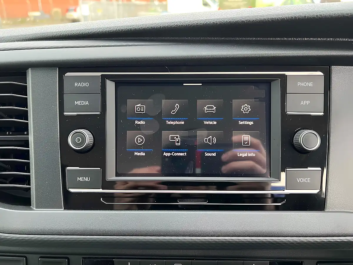 Used 2022 Volkswagen Transporter Highline Grey - Interior and Exterior details 16