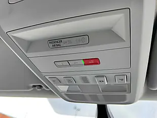 Used 2022 Volkswagen Transporter Highline Grey - Interior and Exterior details 19
