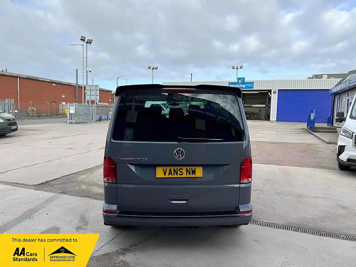 Used 2022 Volkswagen Transporter Highline Grey - Interior and Exterior details 5