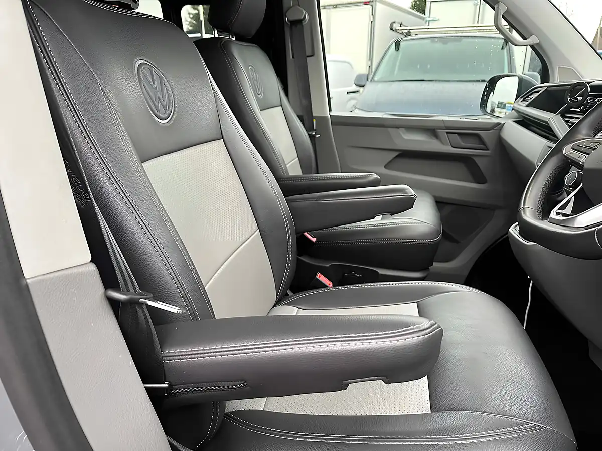 Used 2022 Volkswagen Transporter Highline Grey - Interior and Exterior details 18