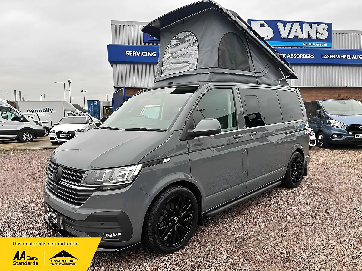Used 2022 Volkswagen Transporter Highline Grey - Interior and Exterior details 2