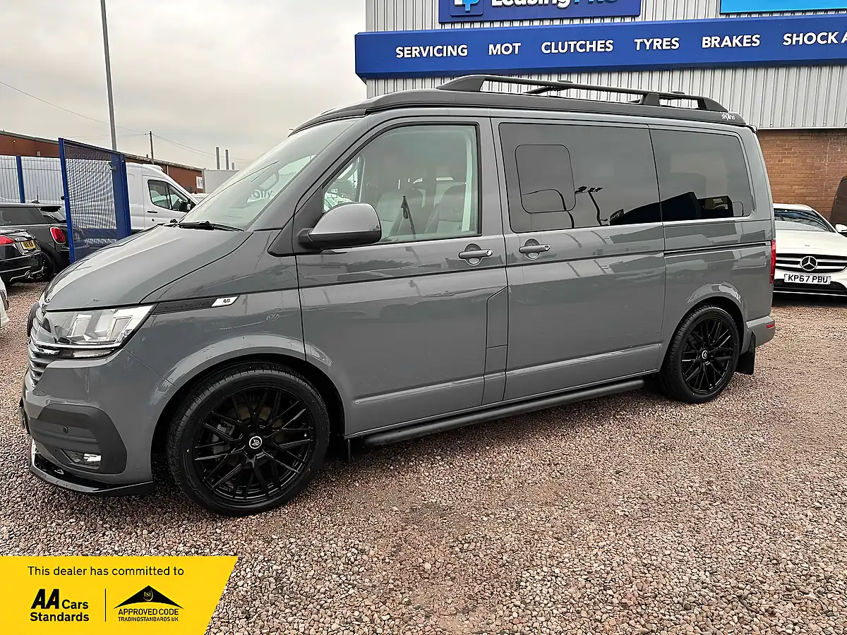 Used 2022 Volkswagen Transporter Highline Grey - Interior and Exterior details 5