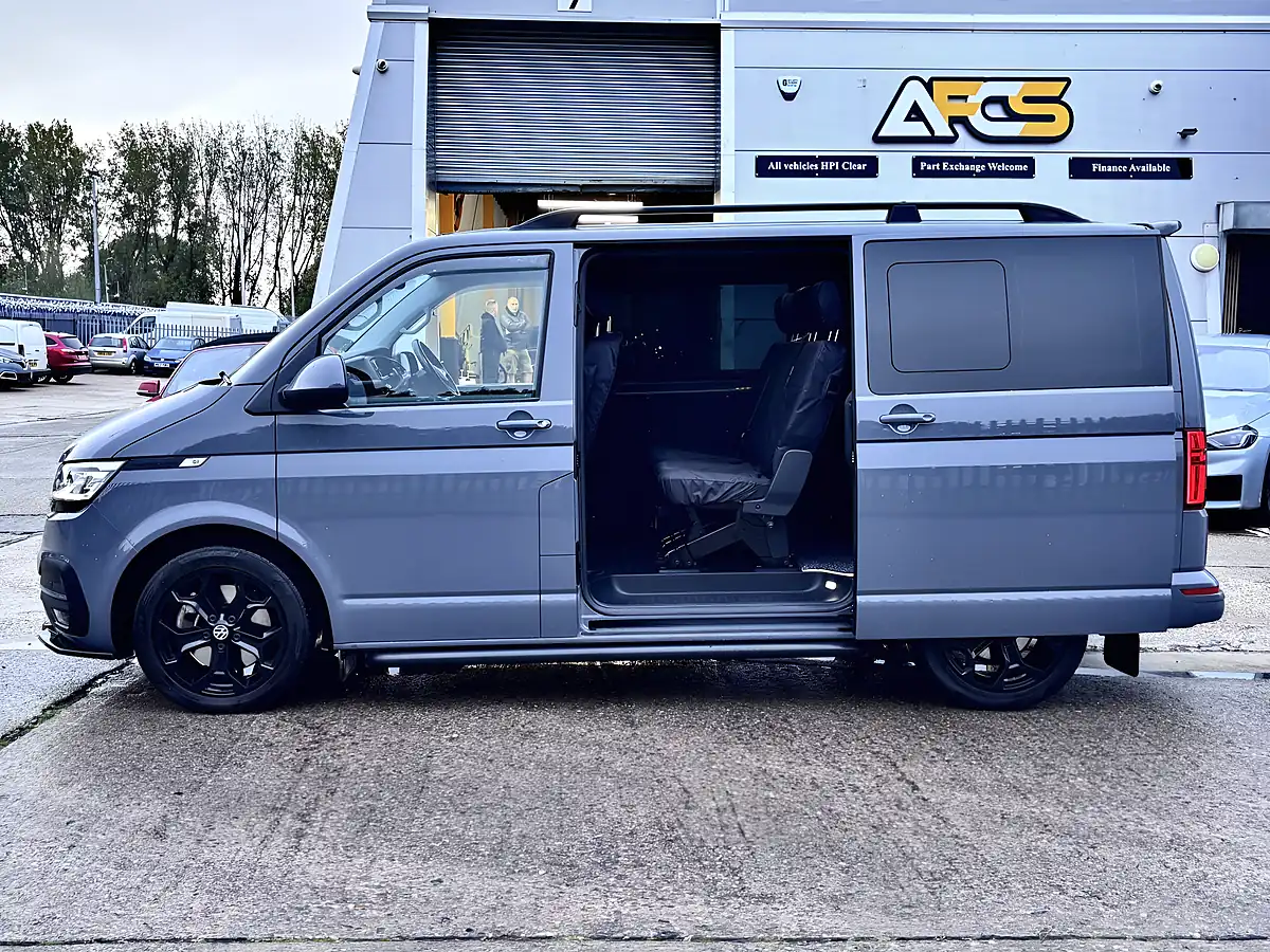 Used 2022 Volkswagen Transporter Highline Grey - Interior and Exterior details 6