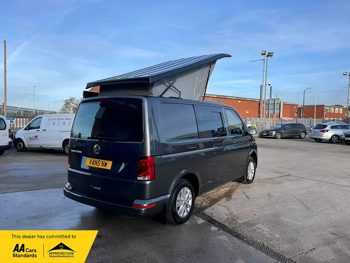 Used 2022 Volkswagen Transporter Highline Indium Grey - Interior and Exterior details 6
