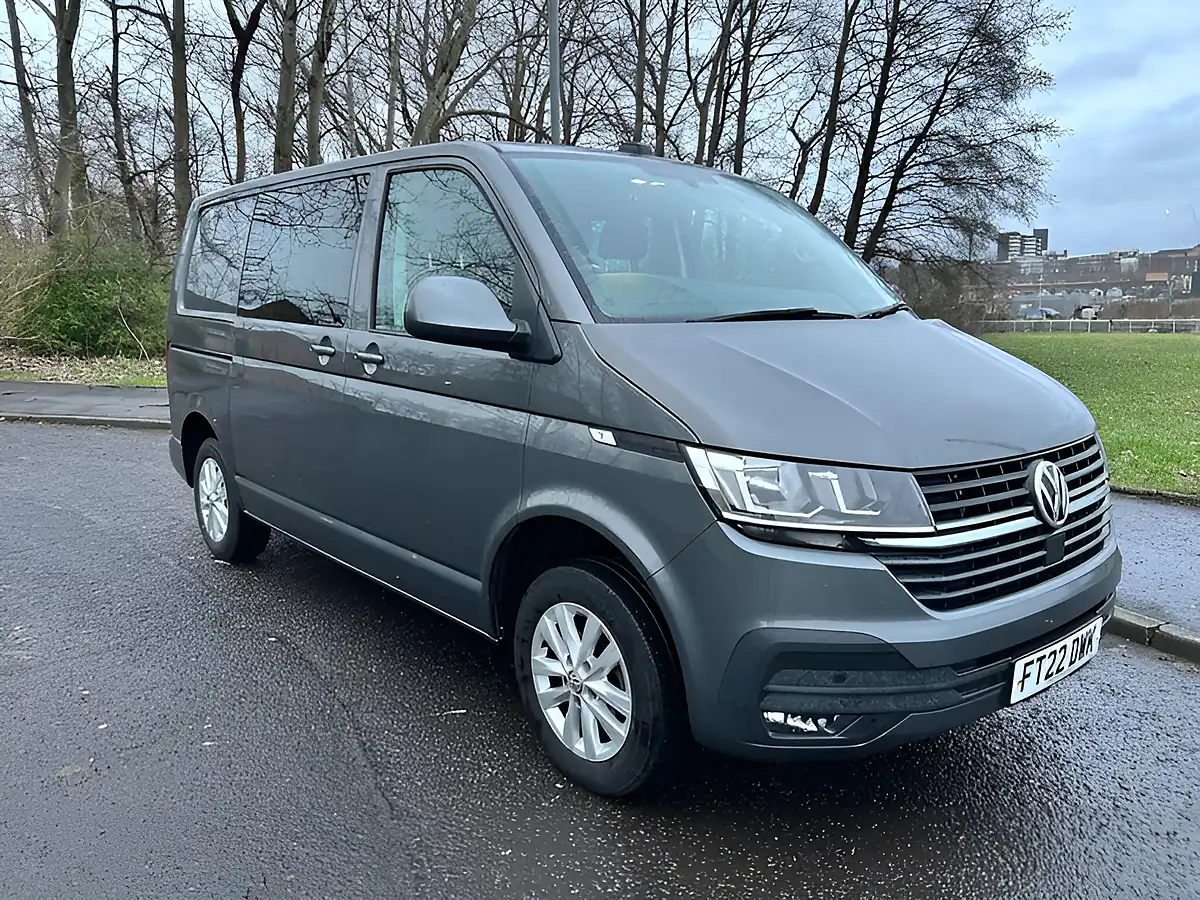 Used 2022 Volkswagen Transporter Highline Kombi Indium Grey - Front View