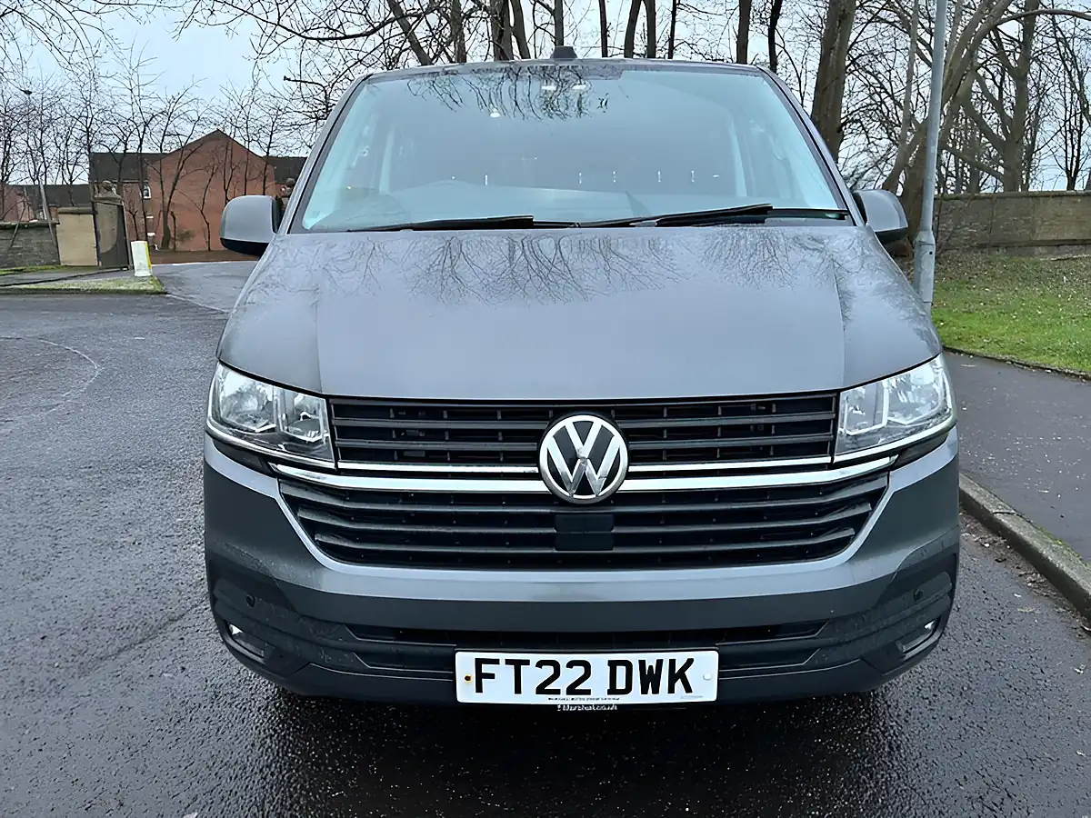 Used 2022 Volkswagen Transporter Highline Kombi Indium Grey - Interior and Exterior details 3