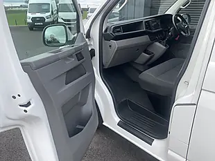 Used 2022 Volkswagen Transporter Highline Lwb White - Interior and Exterior details 13