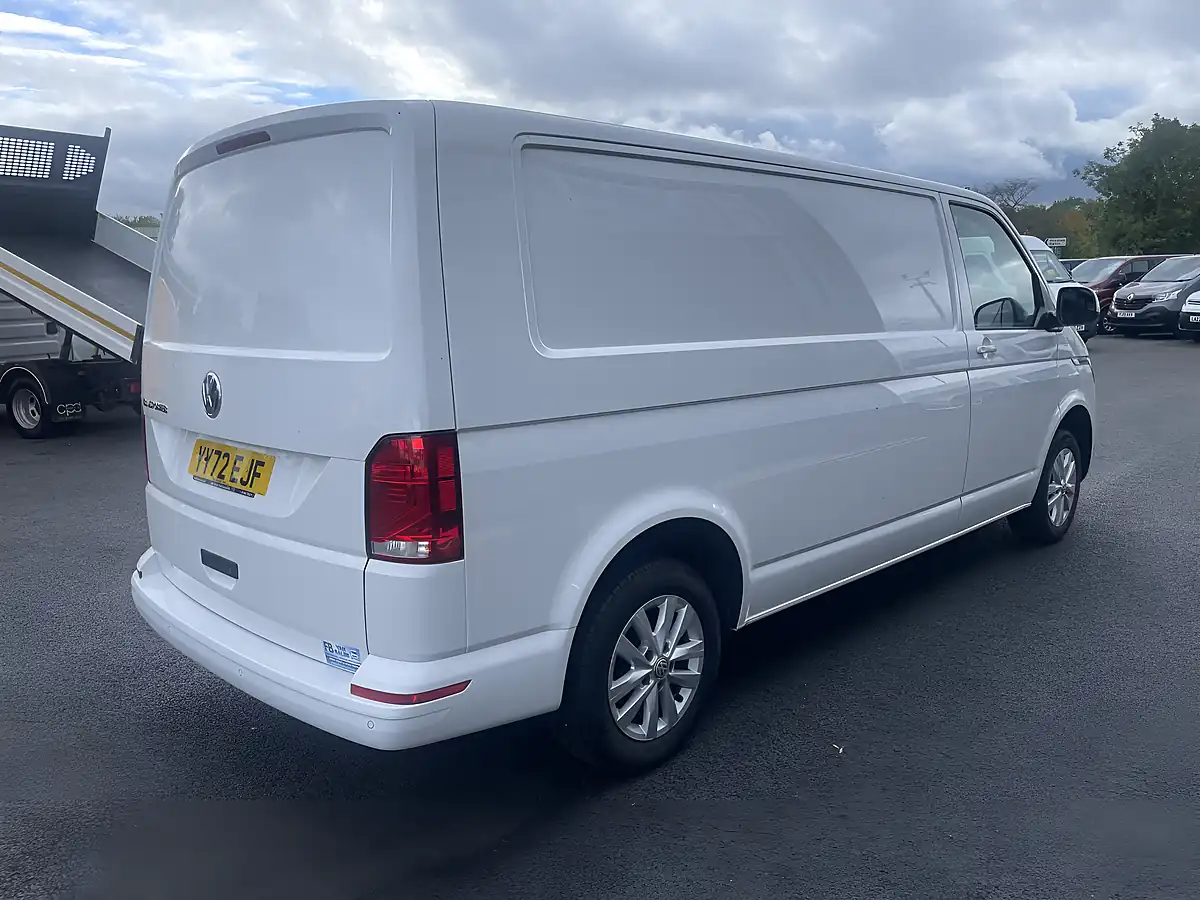Used 2022 Volkswagen Transporter Highline Lwb White - Interior and Exterior details 5