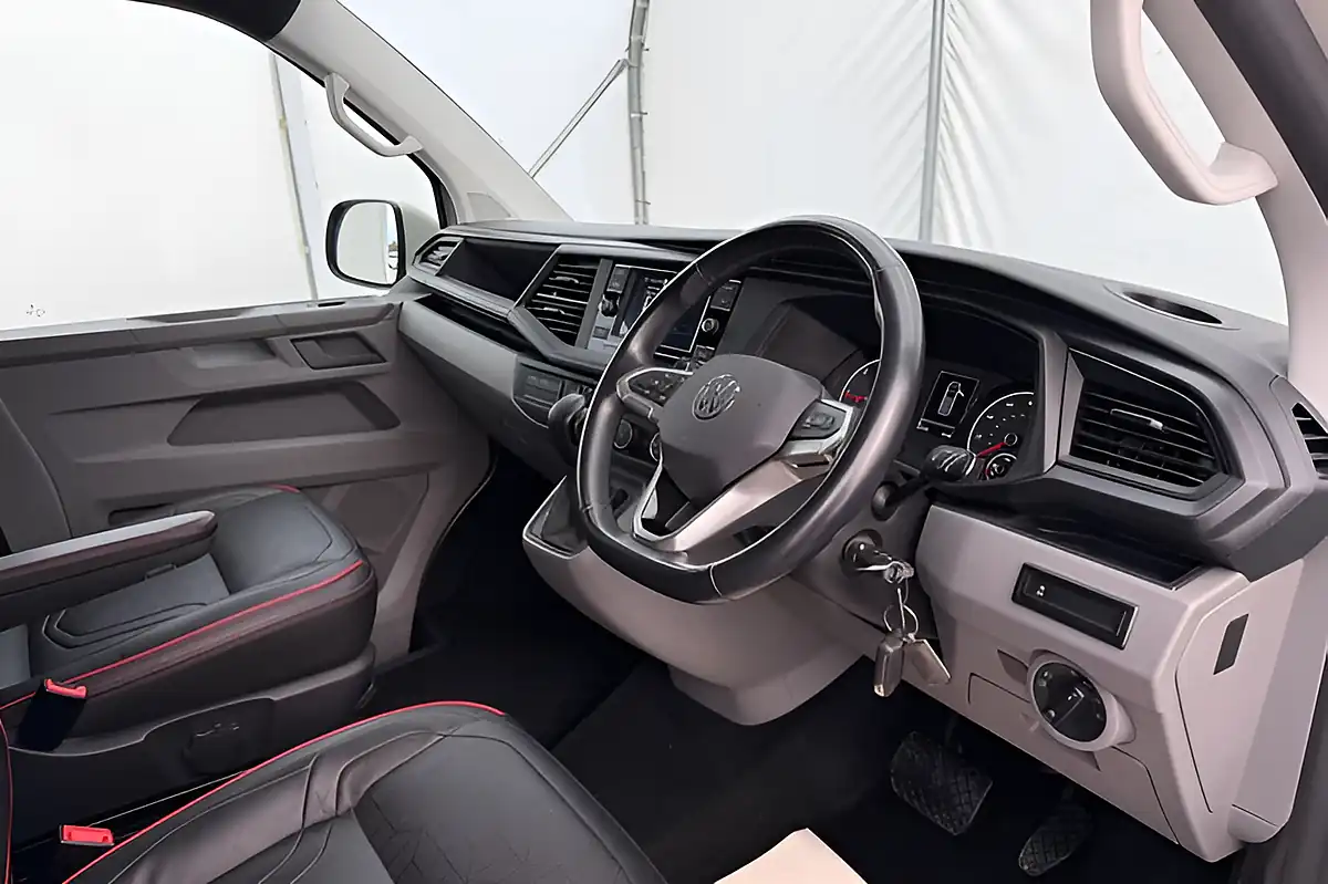 Used 2022 Volkswagen Transporter Kombi Highline Grey - Interior and Exterior details 10