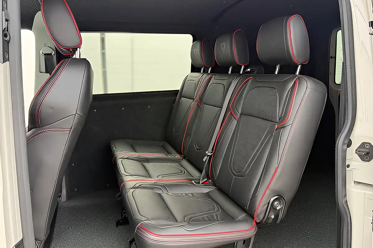 Used 2022 Volkswagen Transporter Kombi Highline Grey - Interior and Exterior details 15