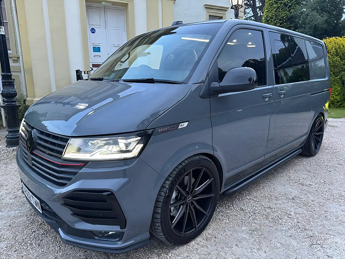 Used 2022 Volkswagen Transporter Sportline Black Edition Kombi Grey - Interior and Exterior details 13